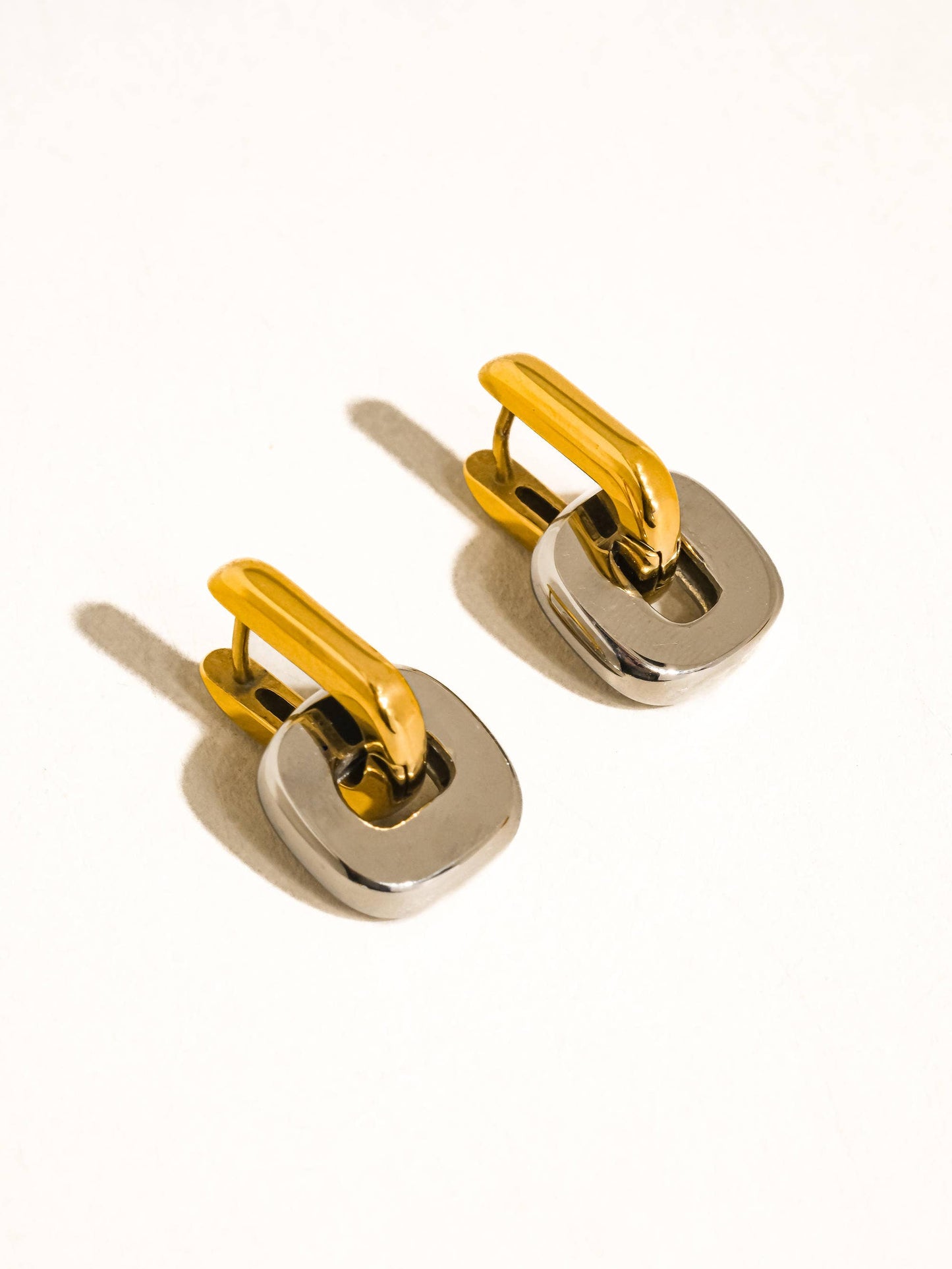 Arliss Link Earrings