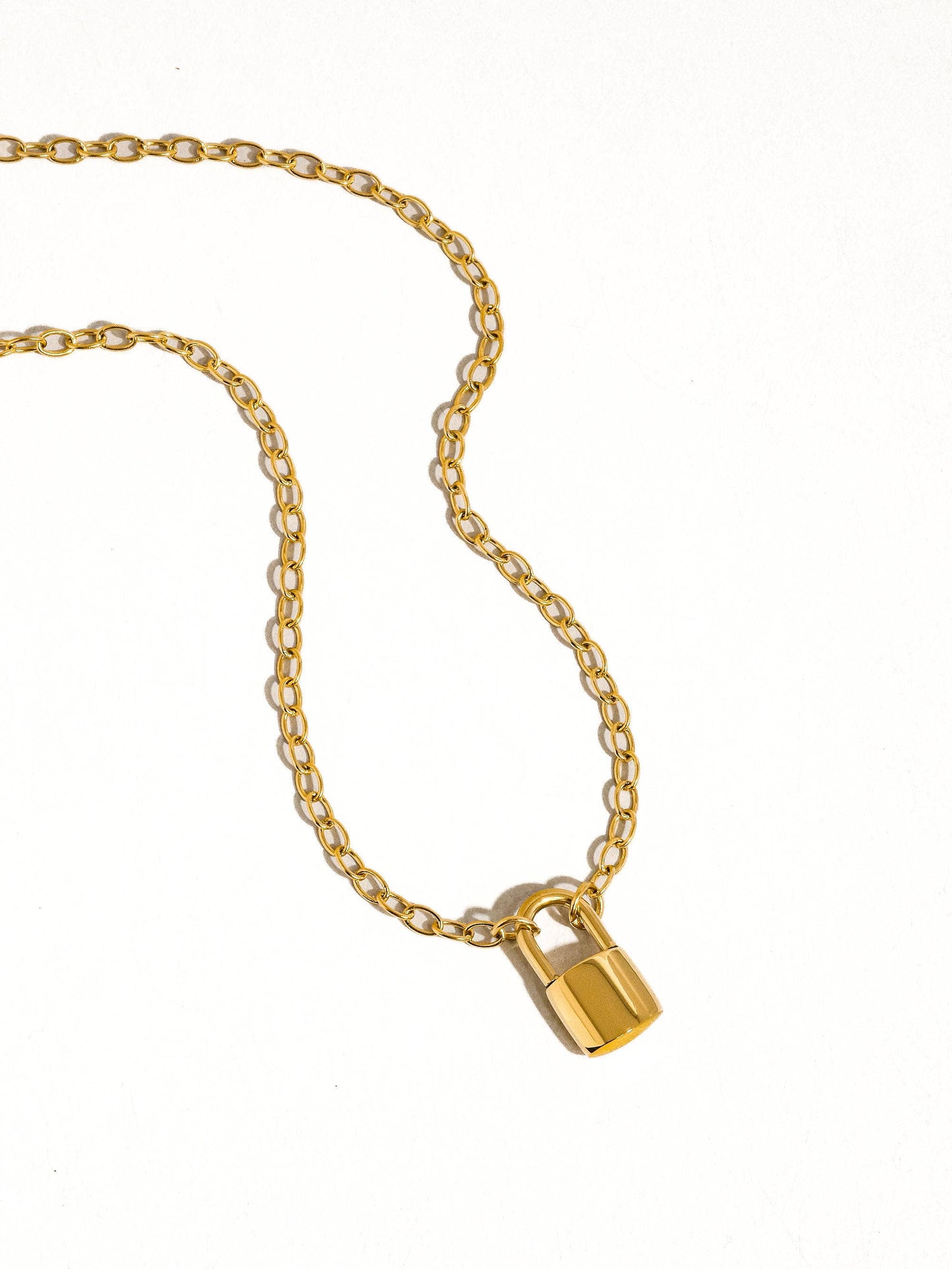 Locky Necklace
