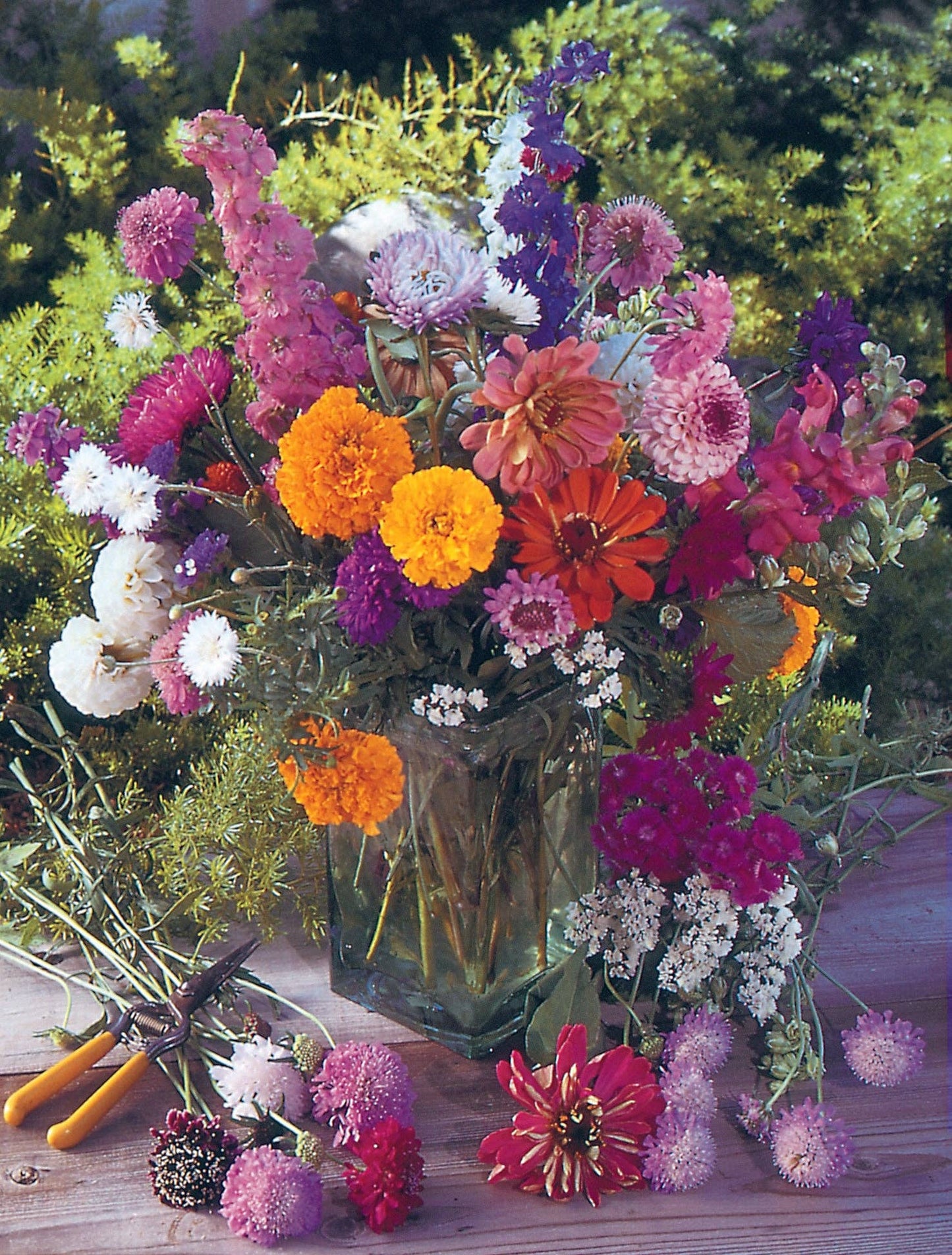 Help Pollinators Kraft Bee - Pollinator Wildflower Seed Packets
