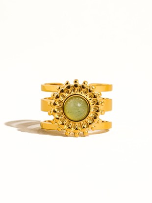 18K Gold Green Gemstone Ring
