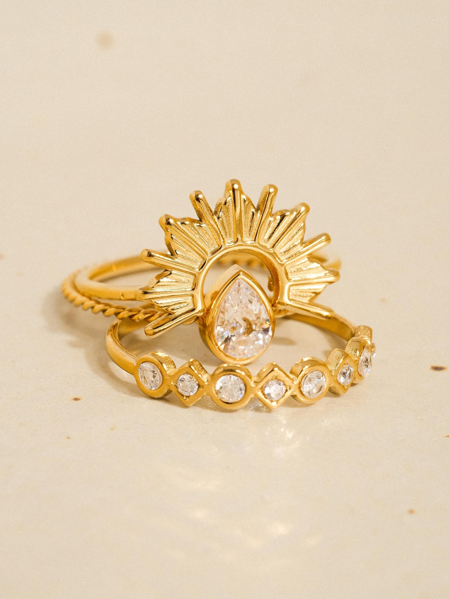 18k Gold Sun Stone Cz Layered Ring