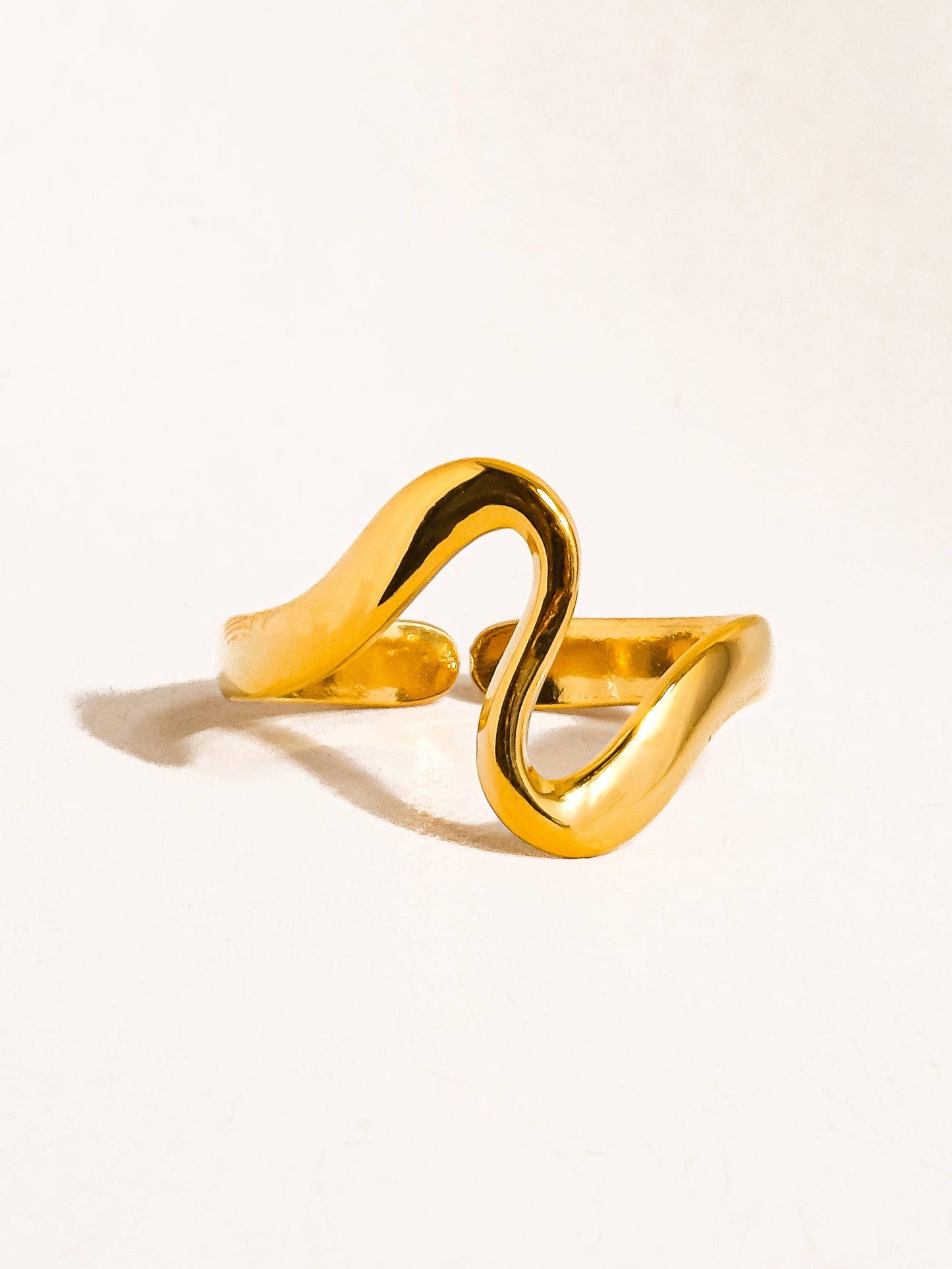 Arther Thin Ring