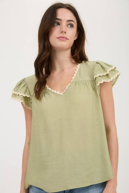 WAVY TRIM RUFFLE SLEEVE TOP