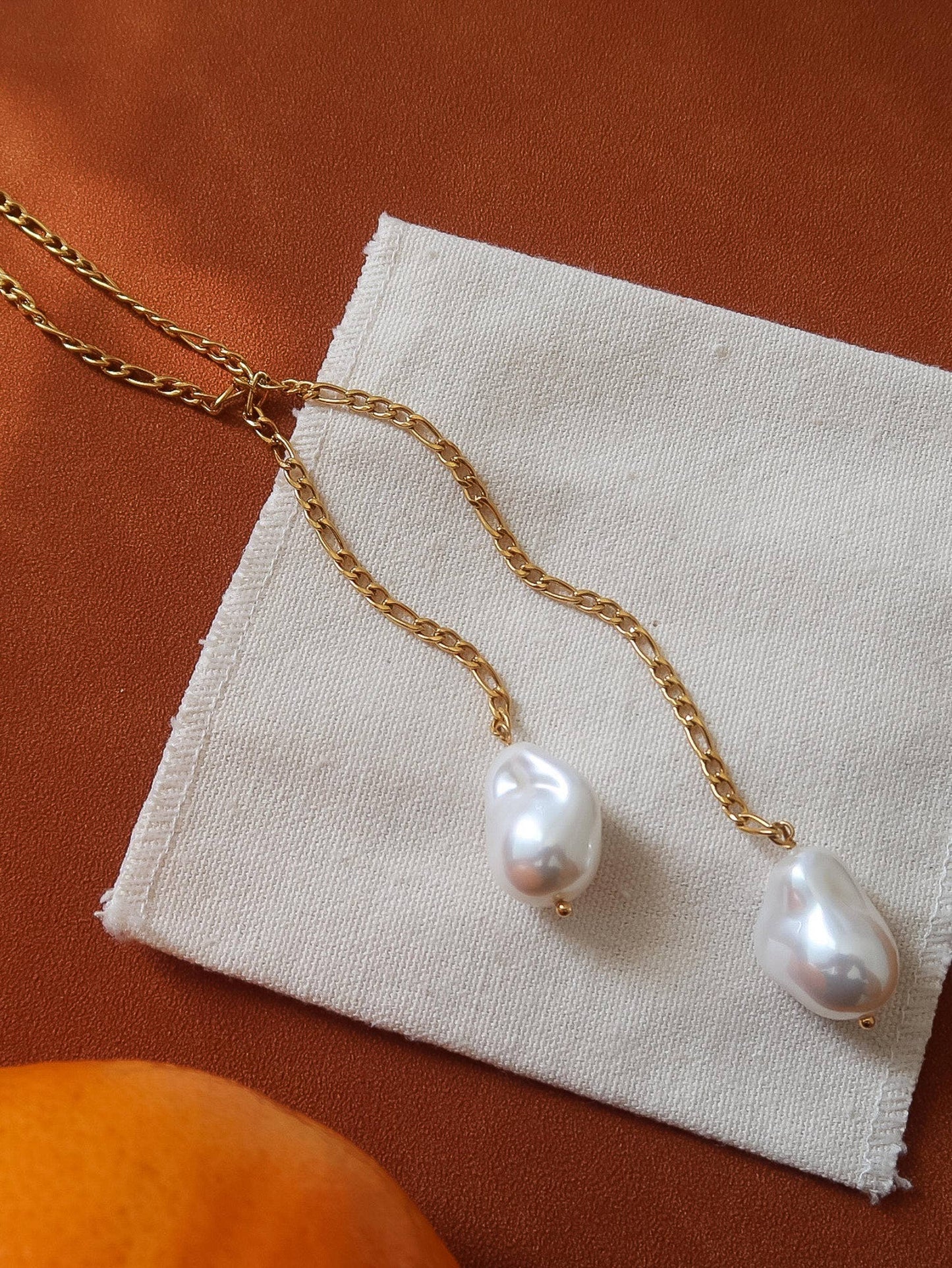 Trévia Pearl Necklace