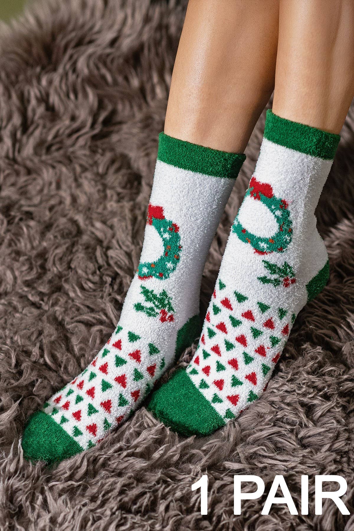 4 Pairs - Festive Holiday Pattern Fuzzy Socks Set