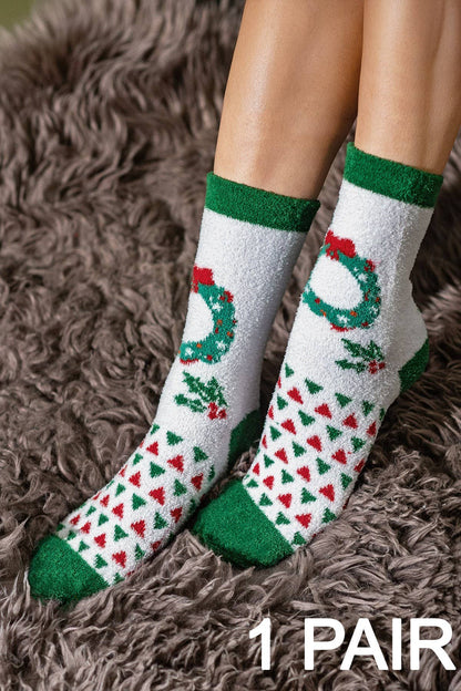 4 Pairs - Festive Holiday Pattern Fuzzy Socks Set