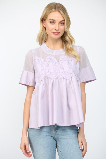 Mesh Combined Top With Applique