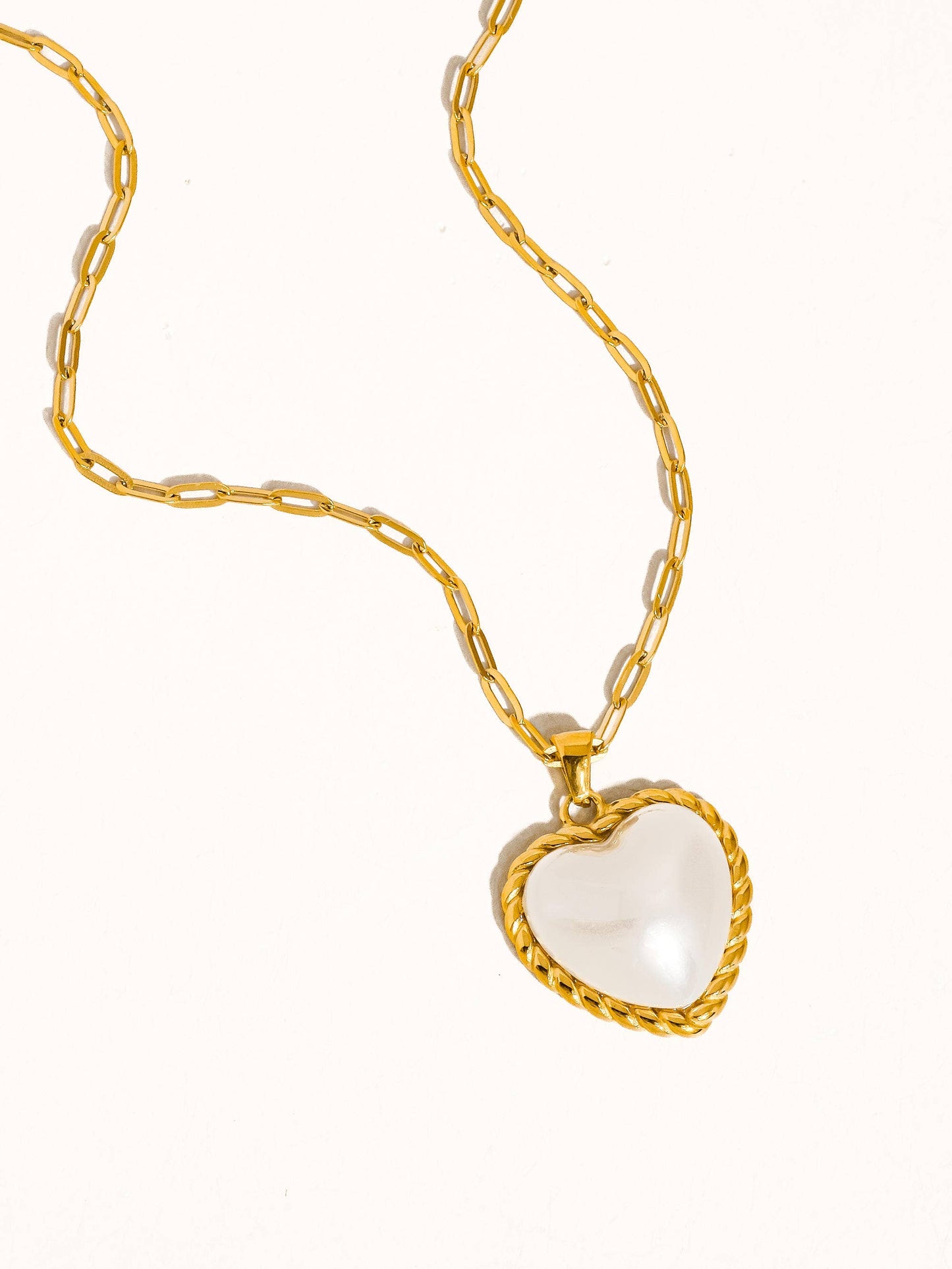 Silouane Heart Necklace