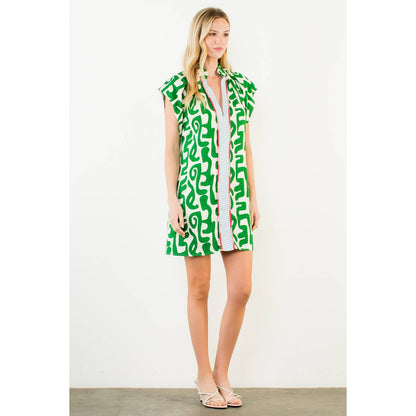 Short Sleeve Pattern V-Neck Dress