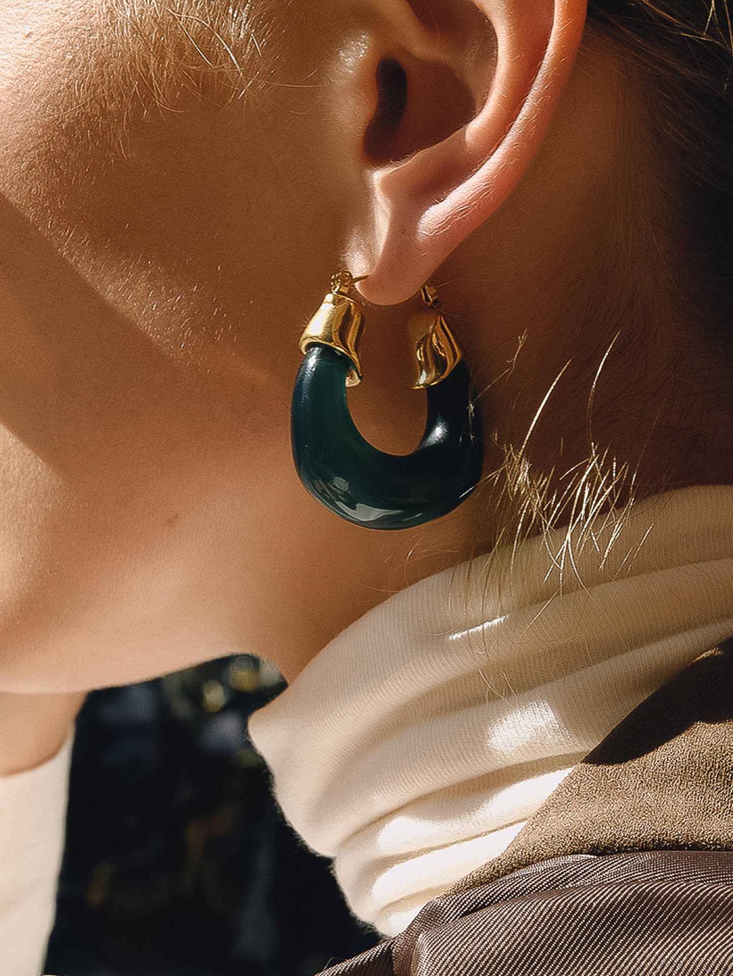 Arlowe Resin Hoops