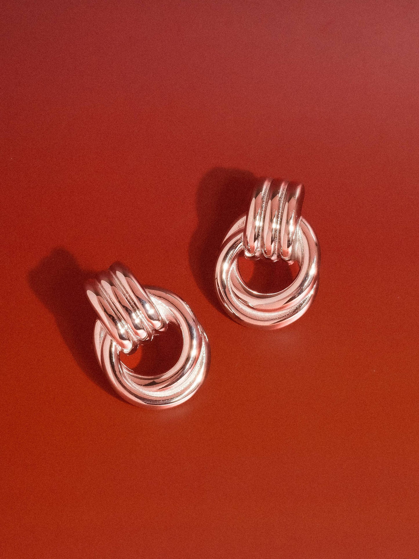 Wanda Hoops