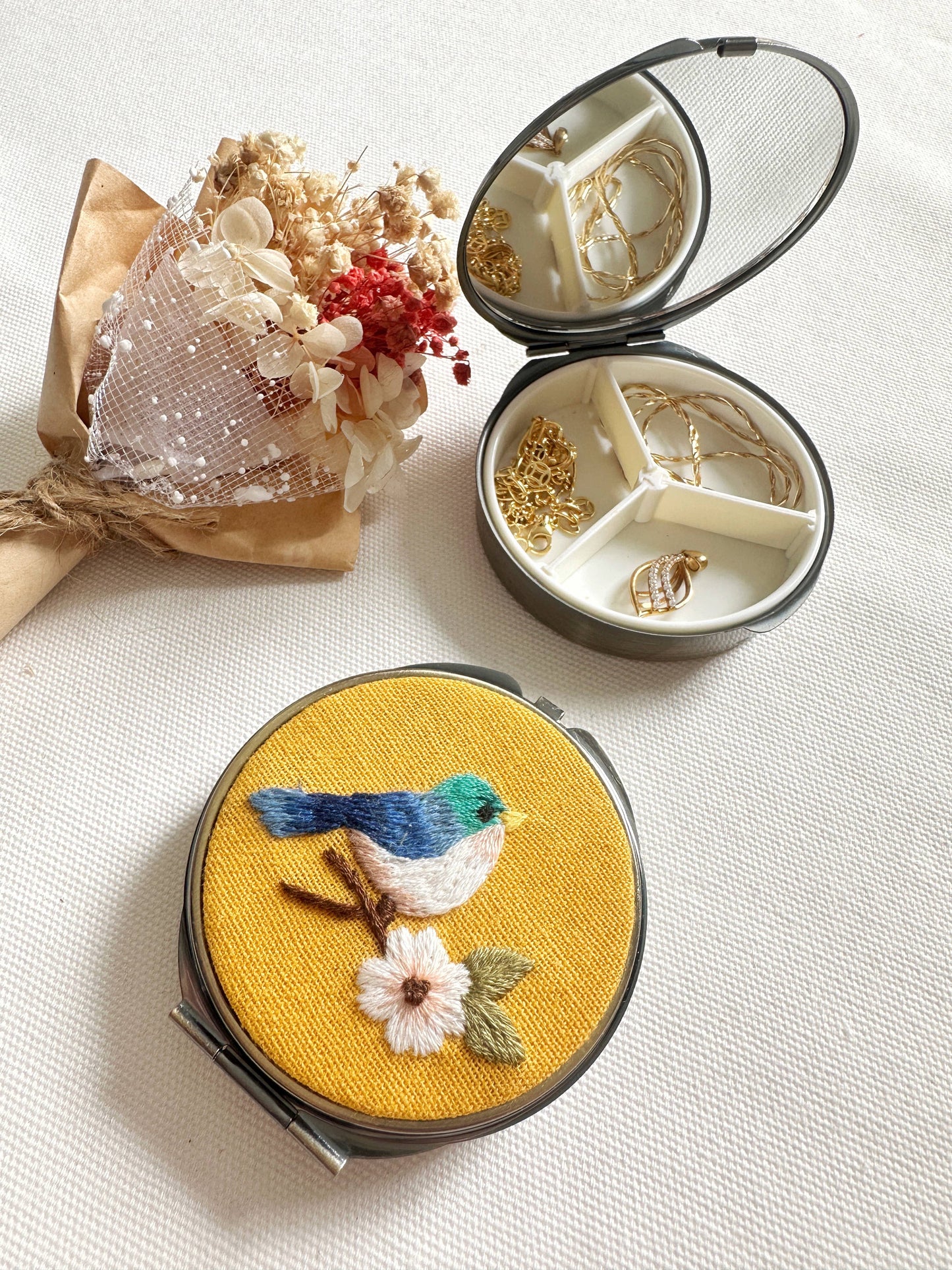 Floral Embroidered Round Compact