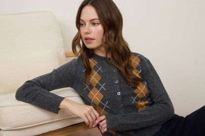 ARGYLE PATTERN CARDIGAN