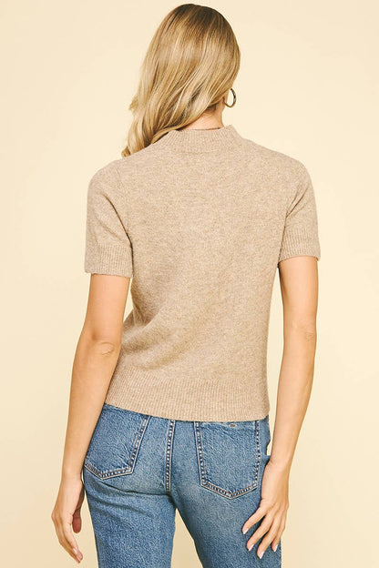 SOFT YARN SHORT SLEEVE SWEATER TOP