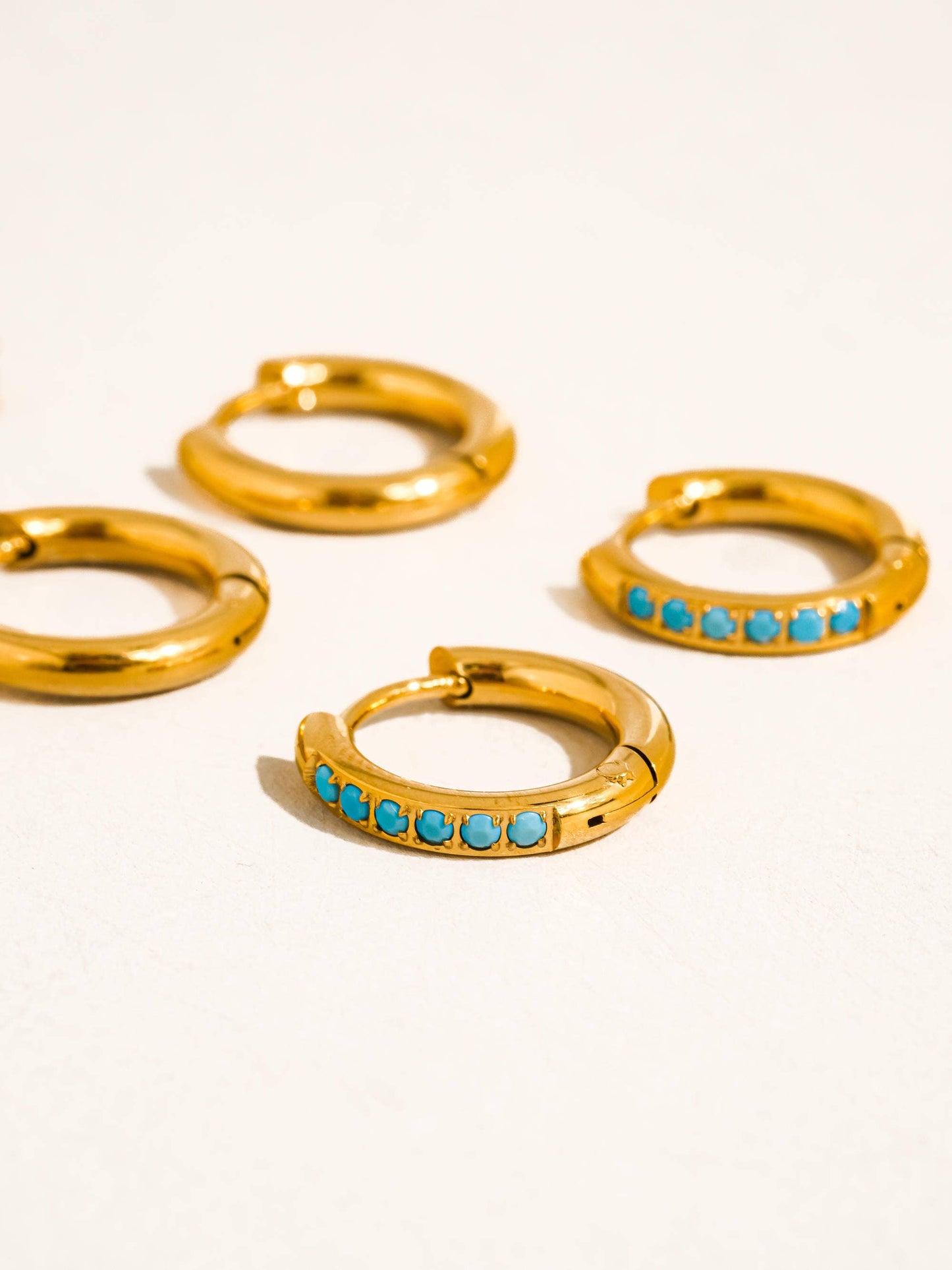 Ivalo Earring Set