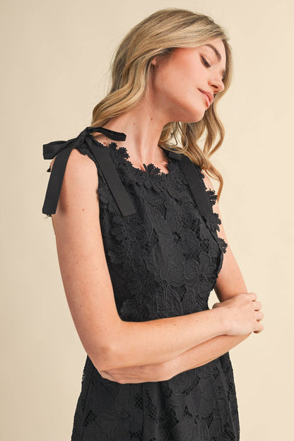 FLORAL CROCHET