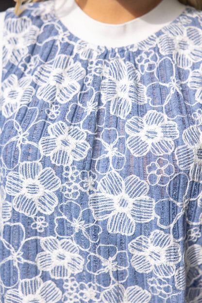 Ribbed Band Detailed Floral Embroidered Knit Top