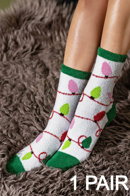 4 Pairs - Festive Holiday Pattern Fuzzy Socks Set