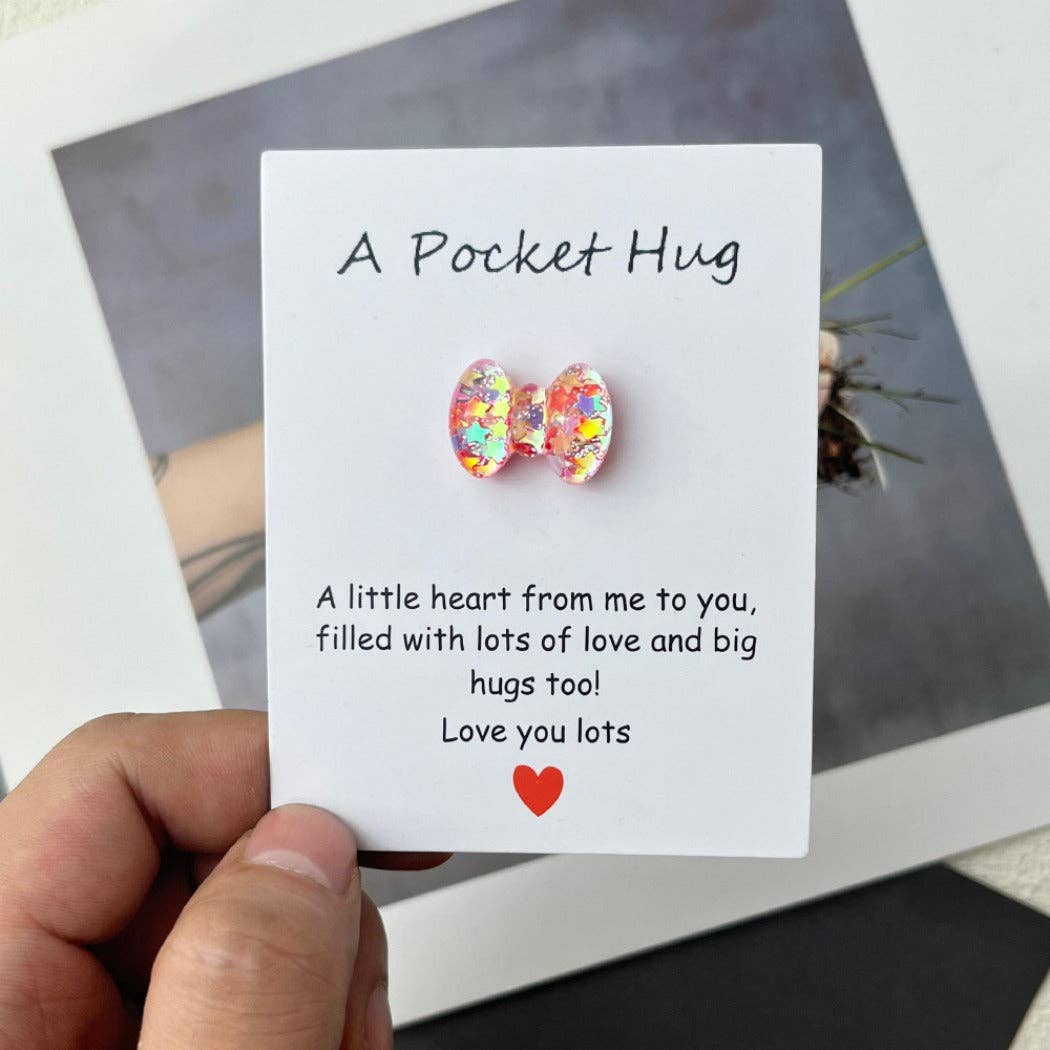 Shimmering Pocket Hug