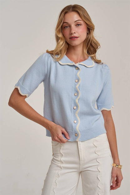 Scalloped Button Top