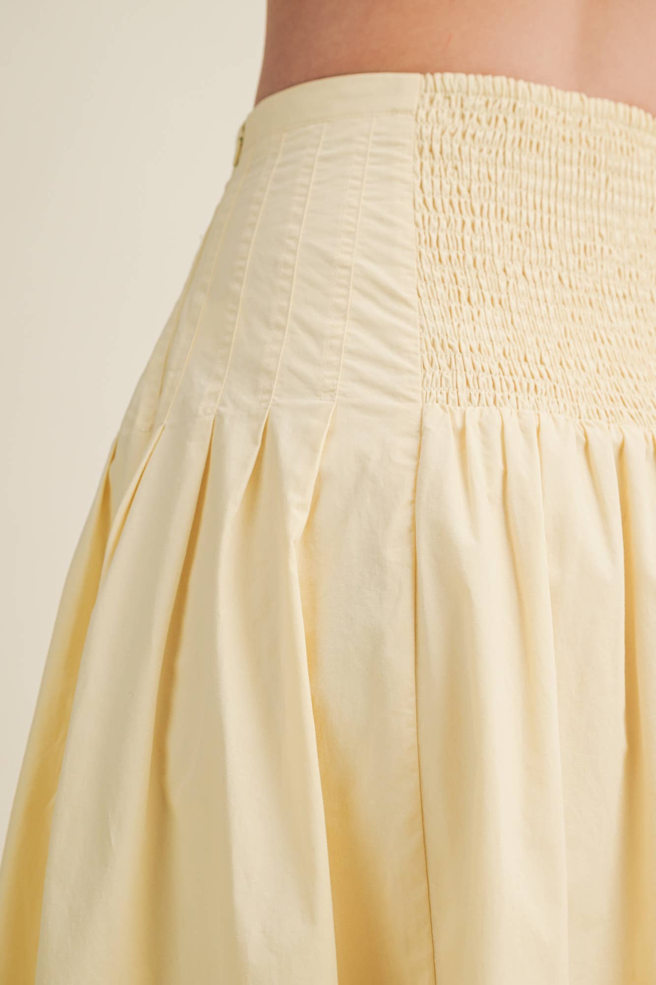 POPLIN SKIRT WITH PLEATED DETAILS
