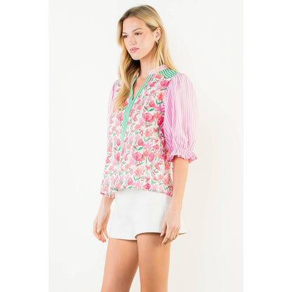 Short Sleeve Mixed Media V-Neck Top