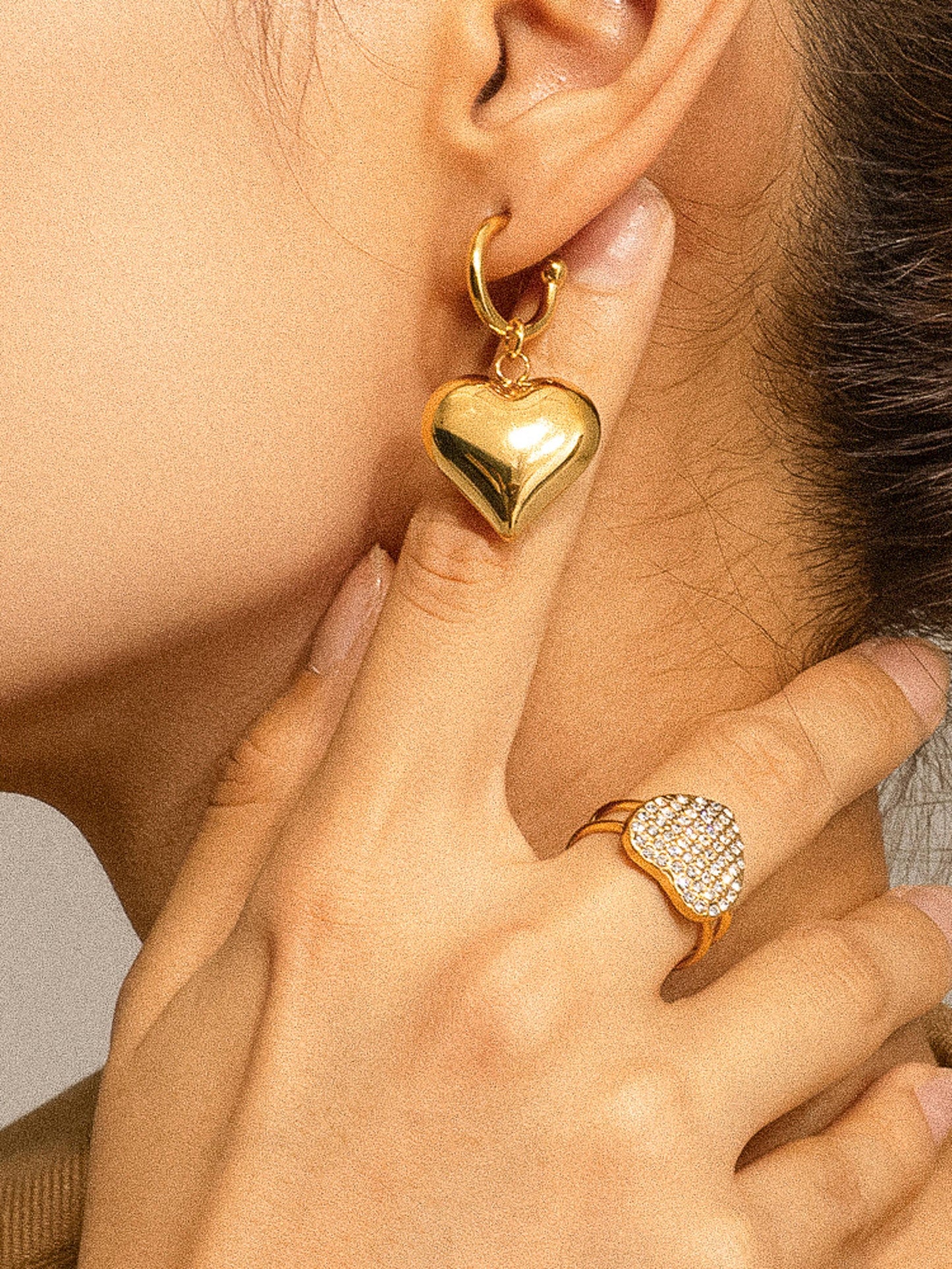 Viona Heart Earrings