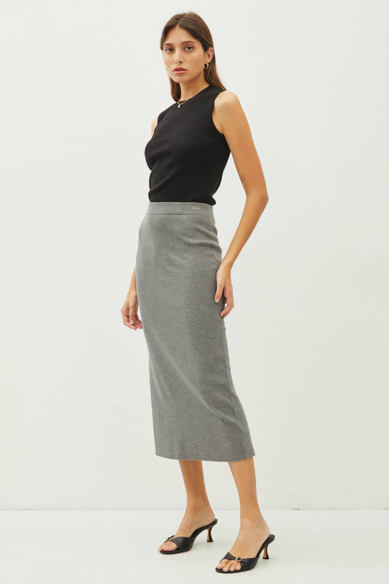 KNITTED HIGH RISE MIDI SKIRT