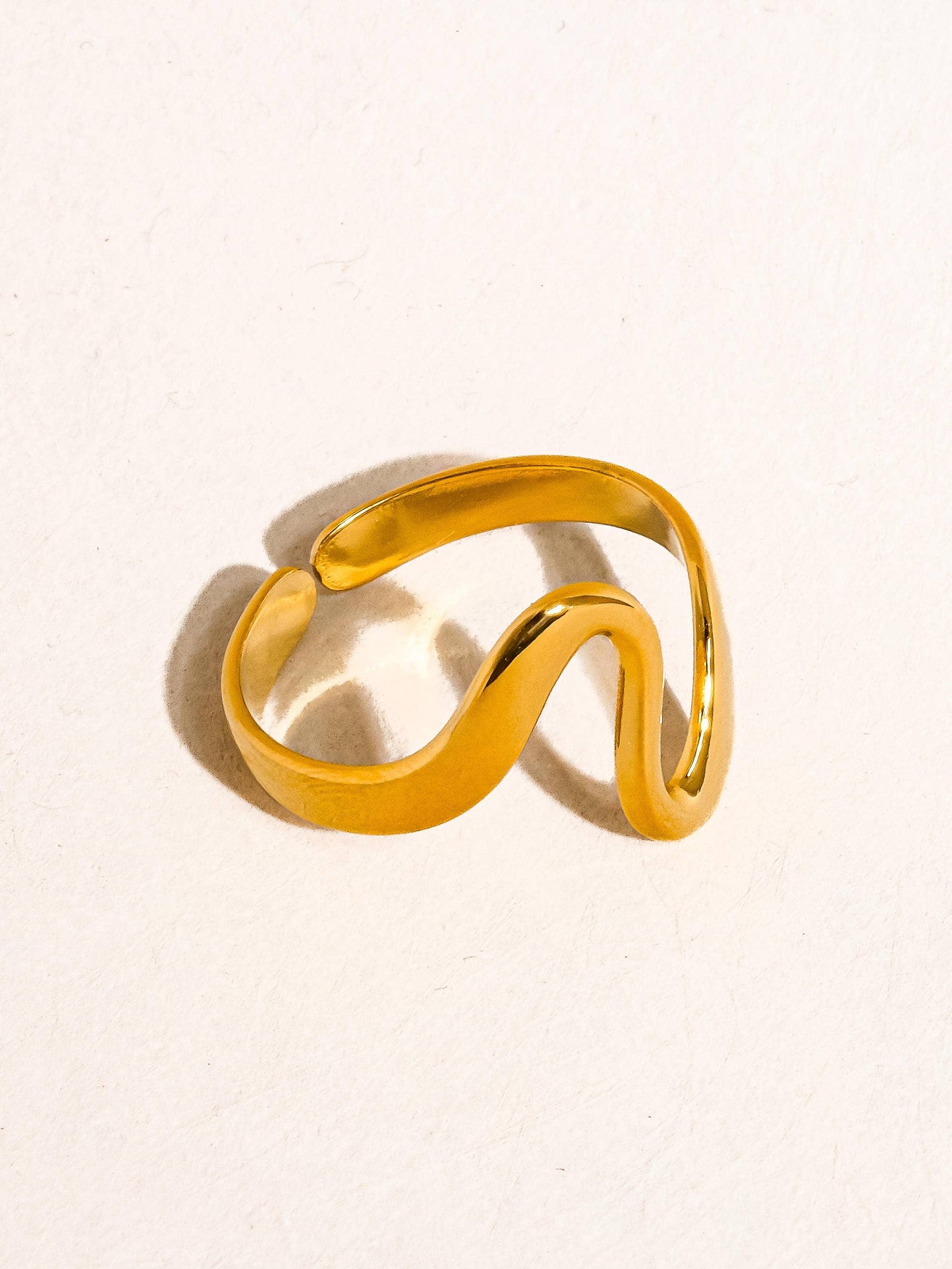 Arther Thin Ring
