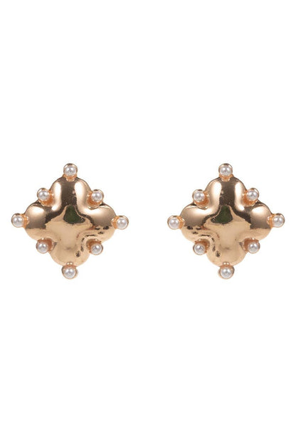 Clover Domed W Pearl Accent Titanium Post Earrings