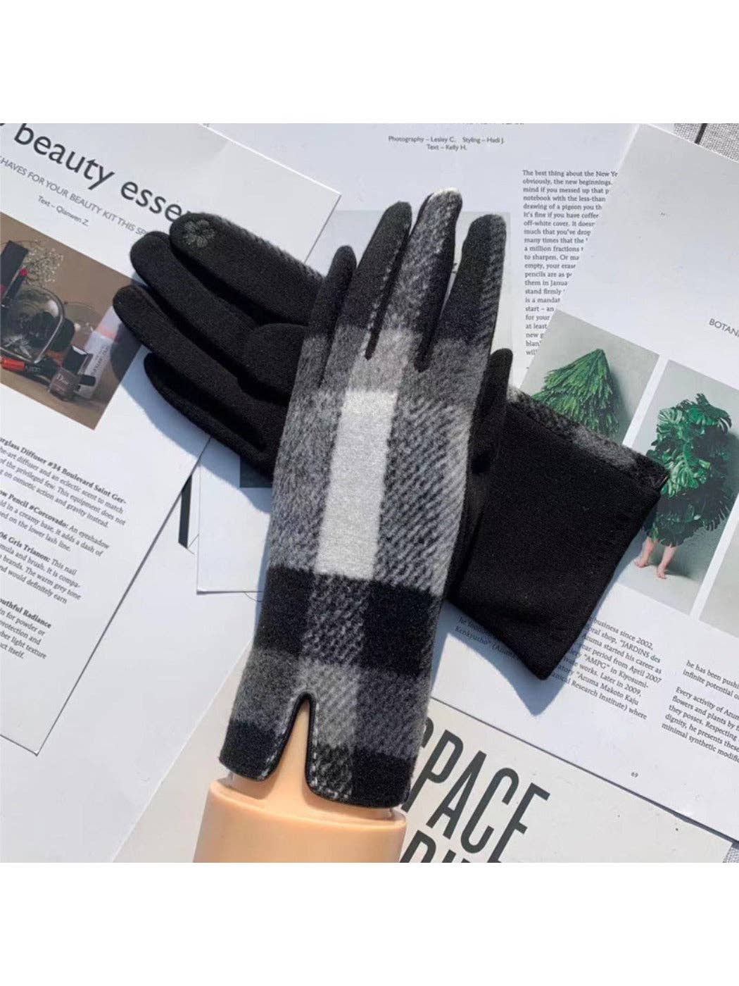 Plaid Touchscreen Gloves