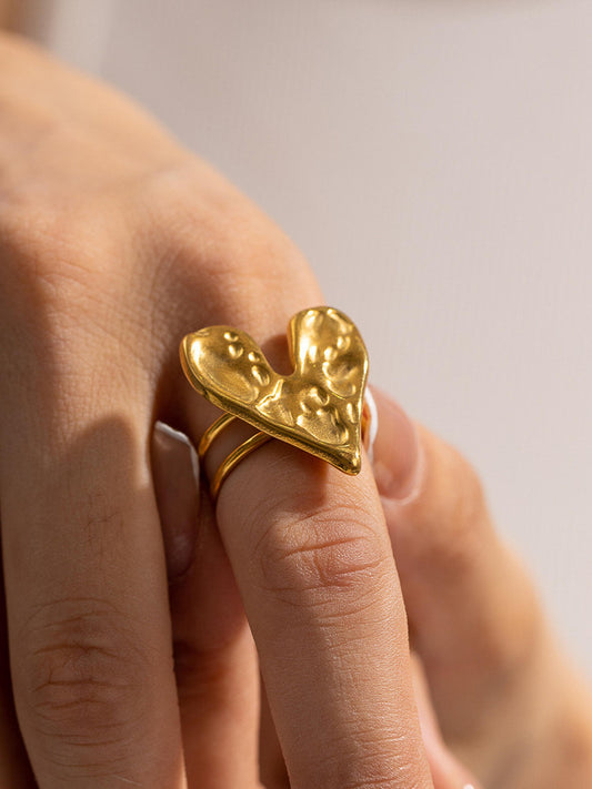 18k Gold Adjustable Abstract Heart Ring