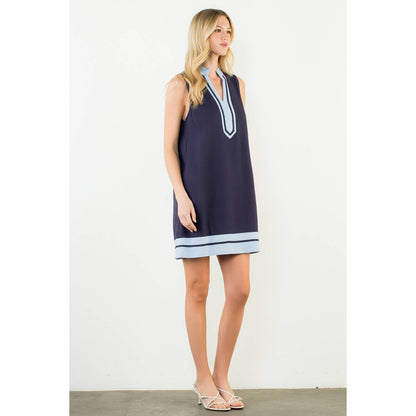 Sleeveless Split Neck Contrast Trim Dress