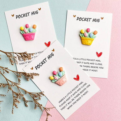 Pocket Hug Potted Flower