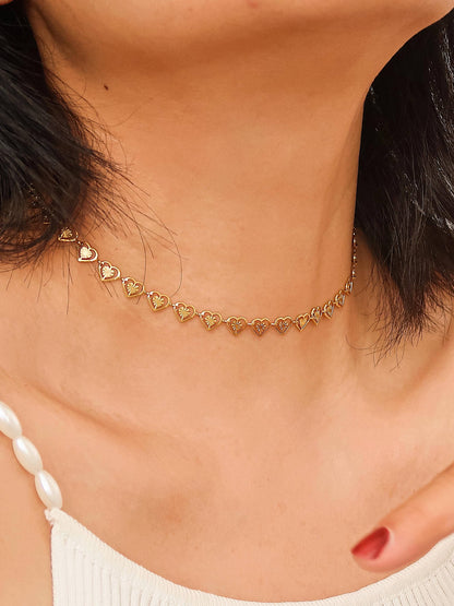 Agathe Heart Choker