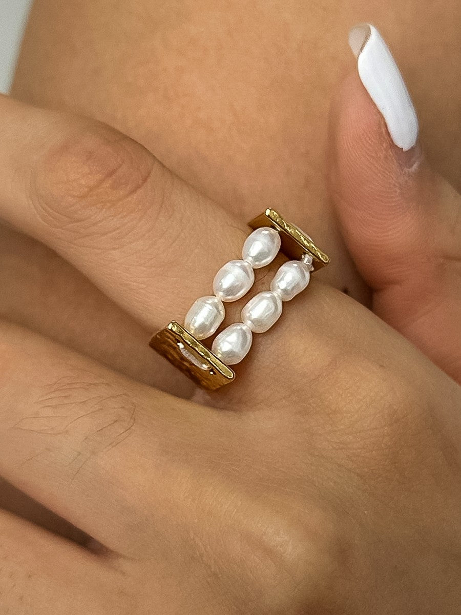18k Gold Beaded Pearl Ring