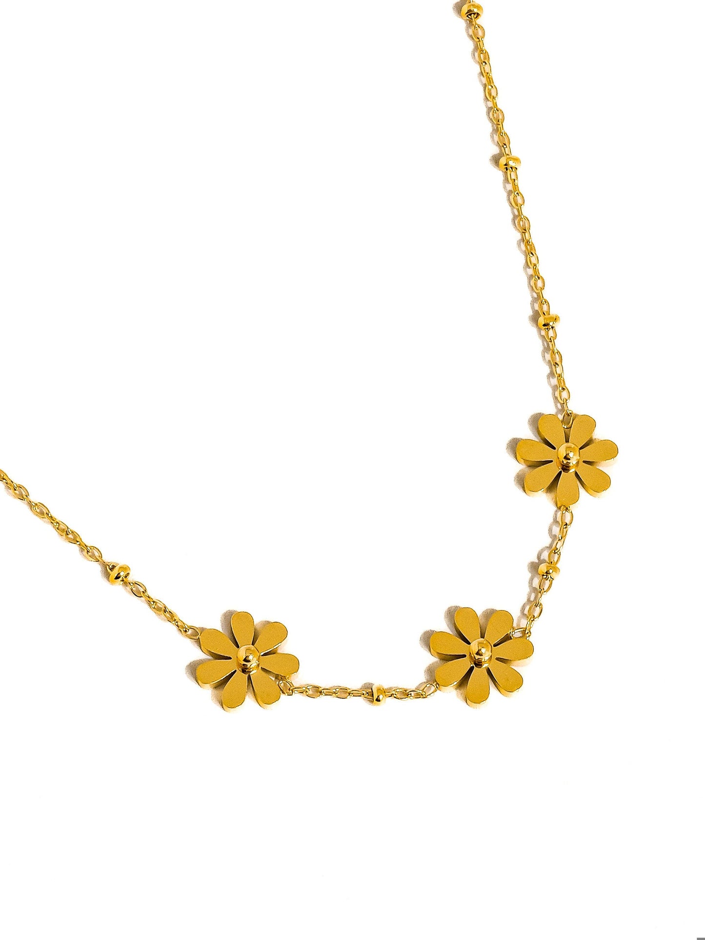 Suzette Daisy Necklace