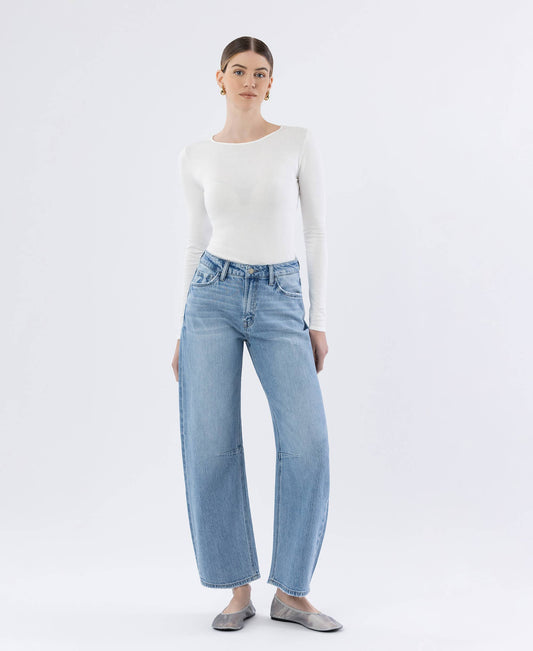 HIGH RISE MEDIUM LIGHT WASH WIDE BARREL JEANS