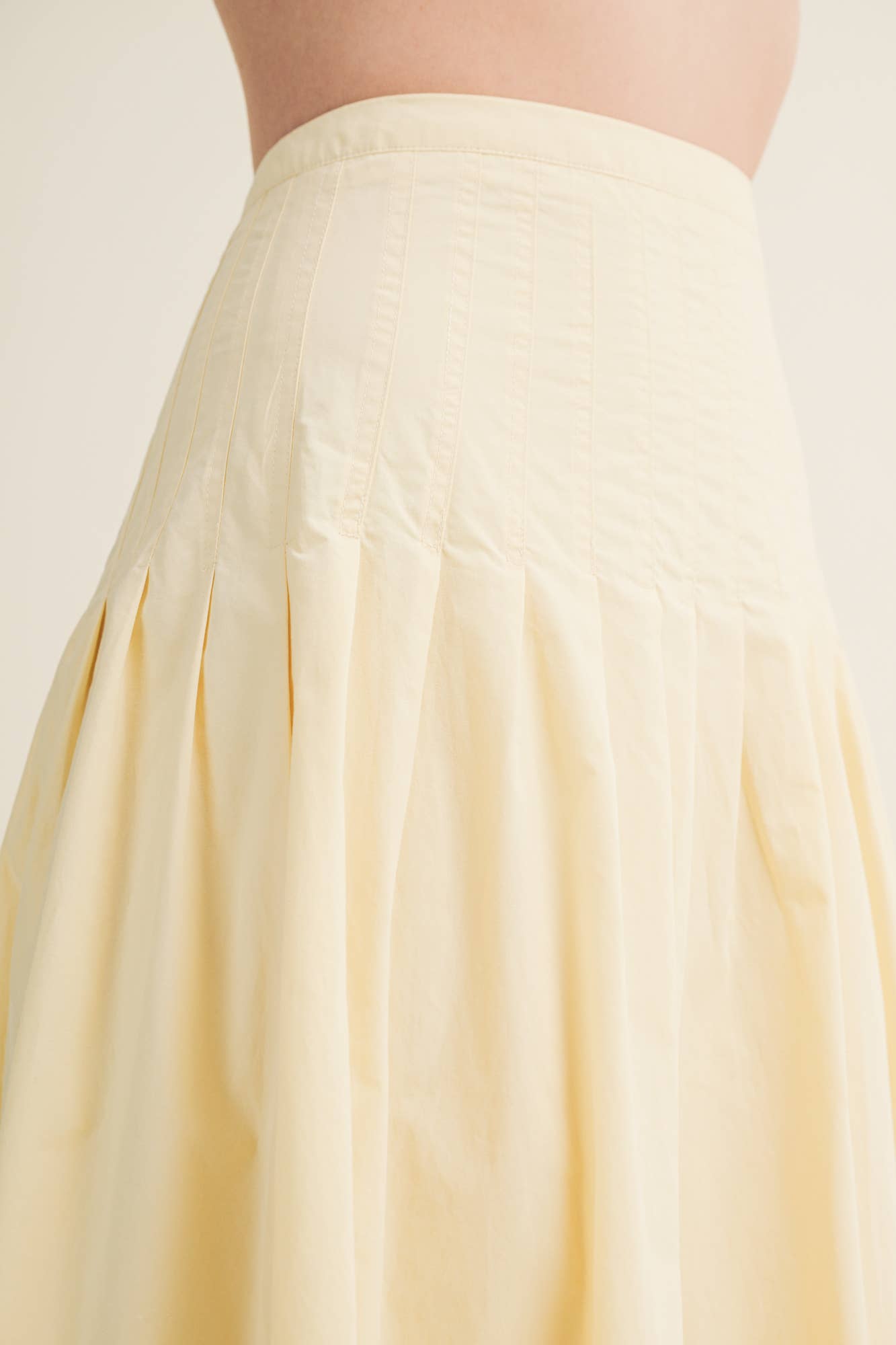 POPLIN SKIRT WITH PLEATED DETAILS