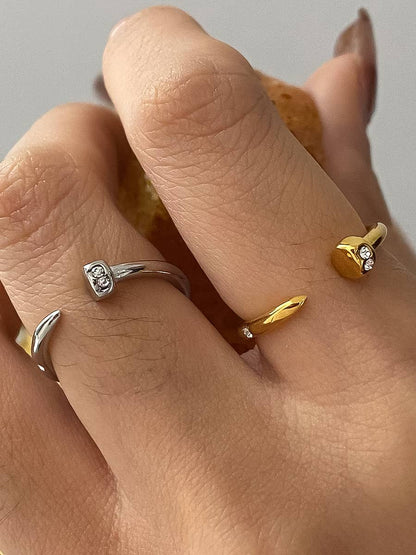 Vexa Nail Ring