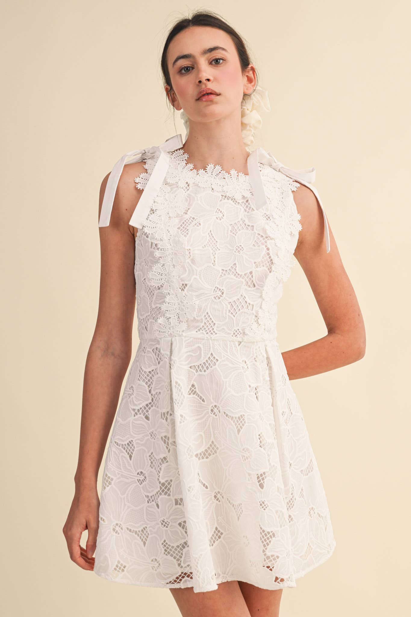 FLORAL CROCHET
