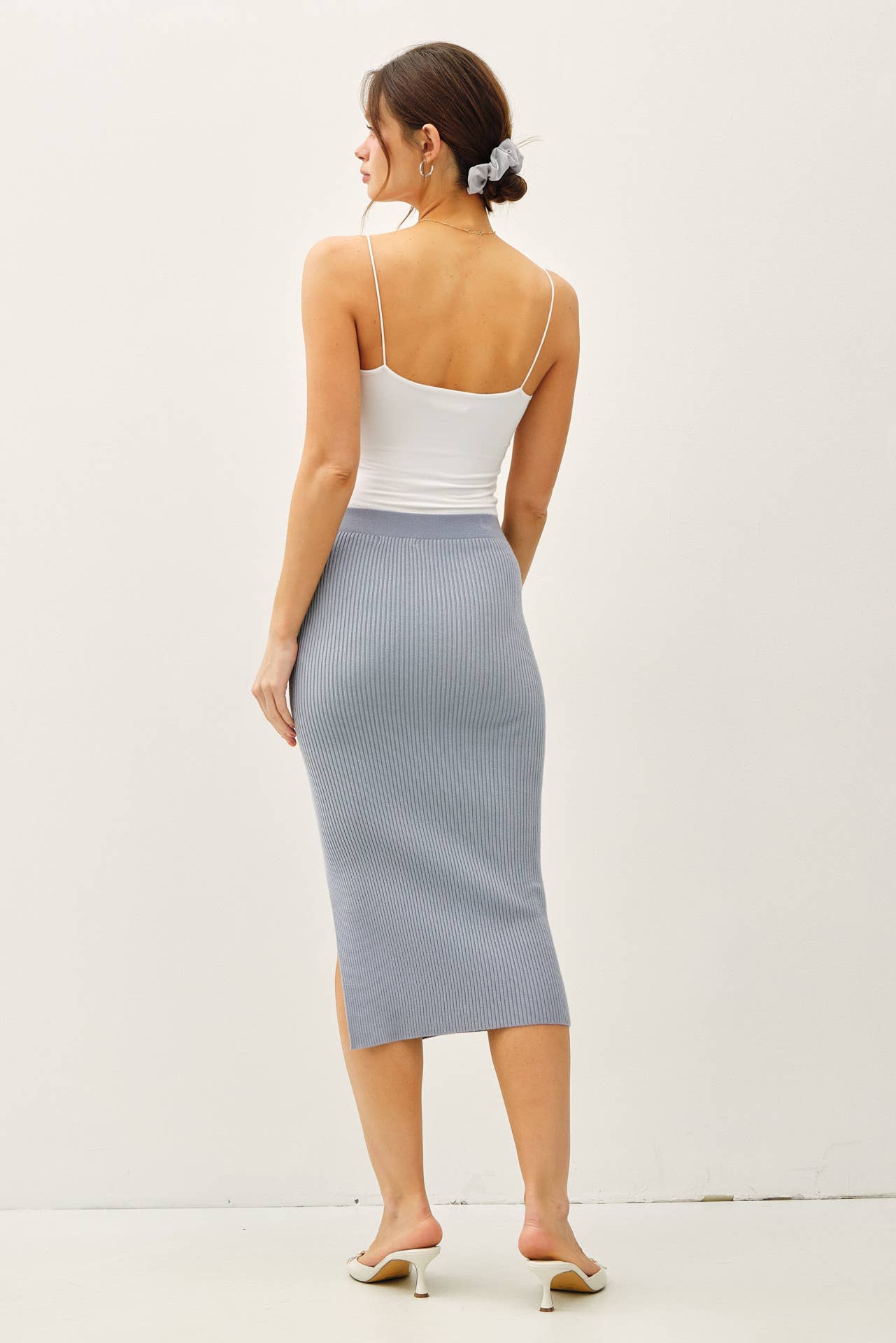 BODYCON MIDI SWEATER SKIRT