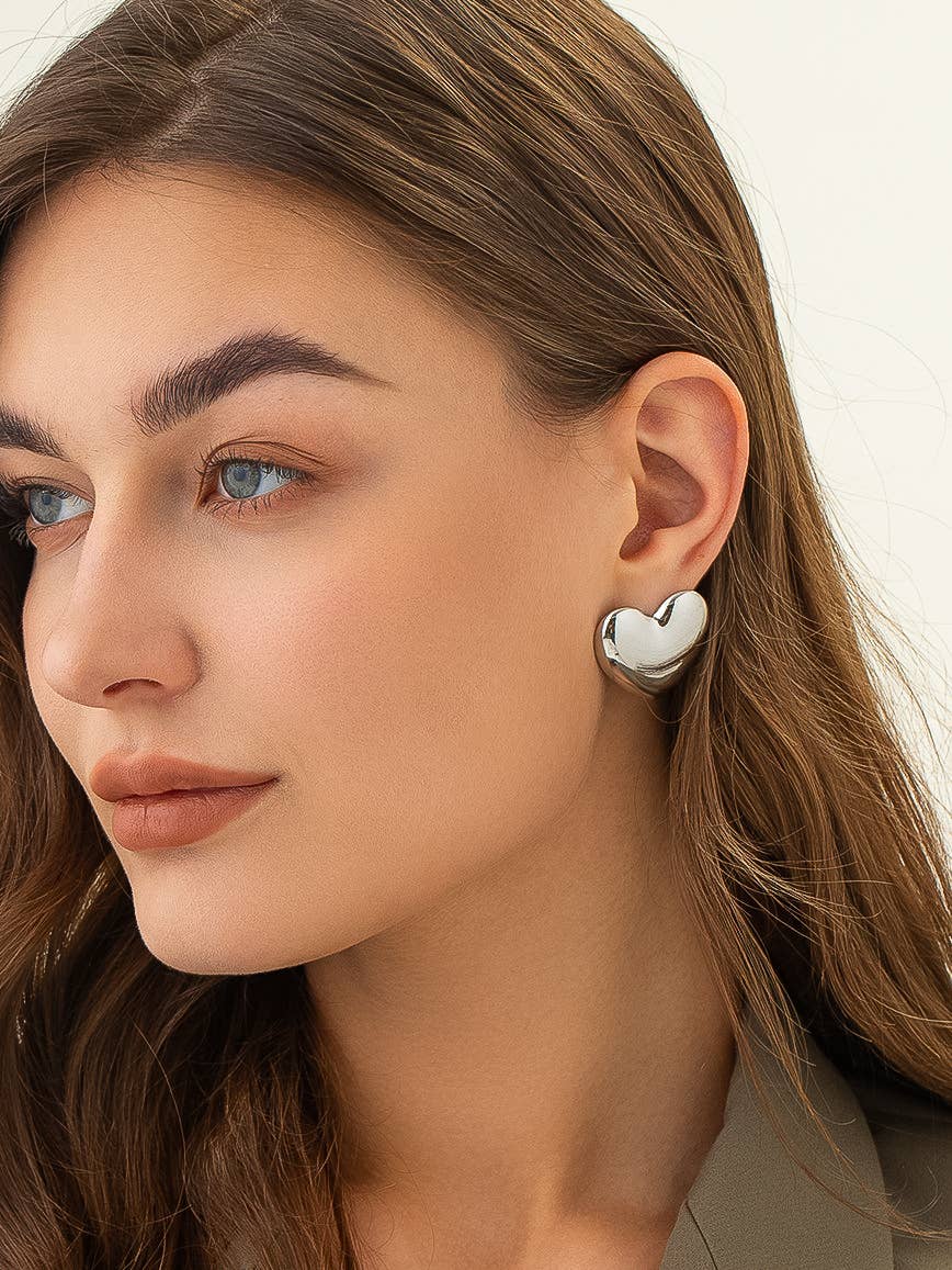 Chantilly Heart Studs