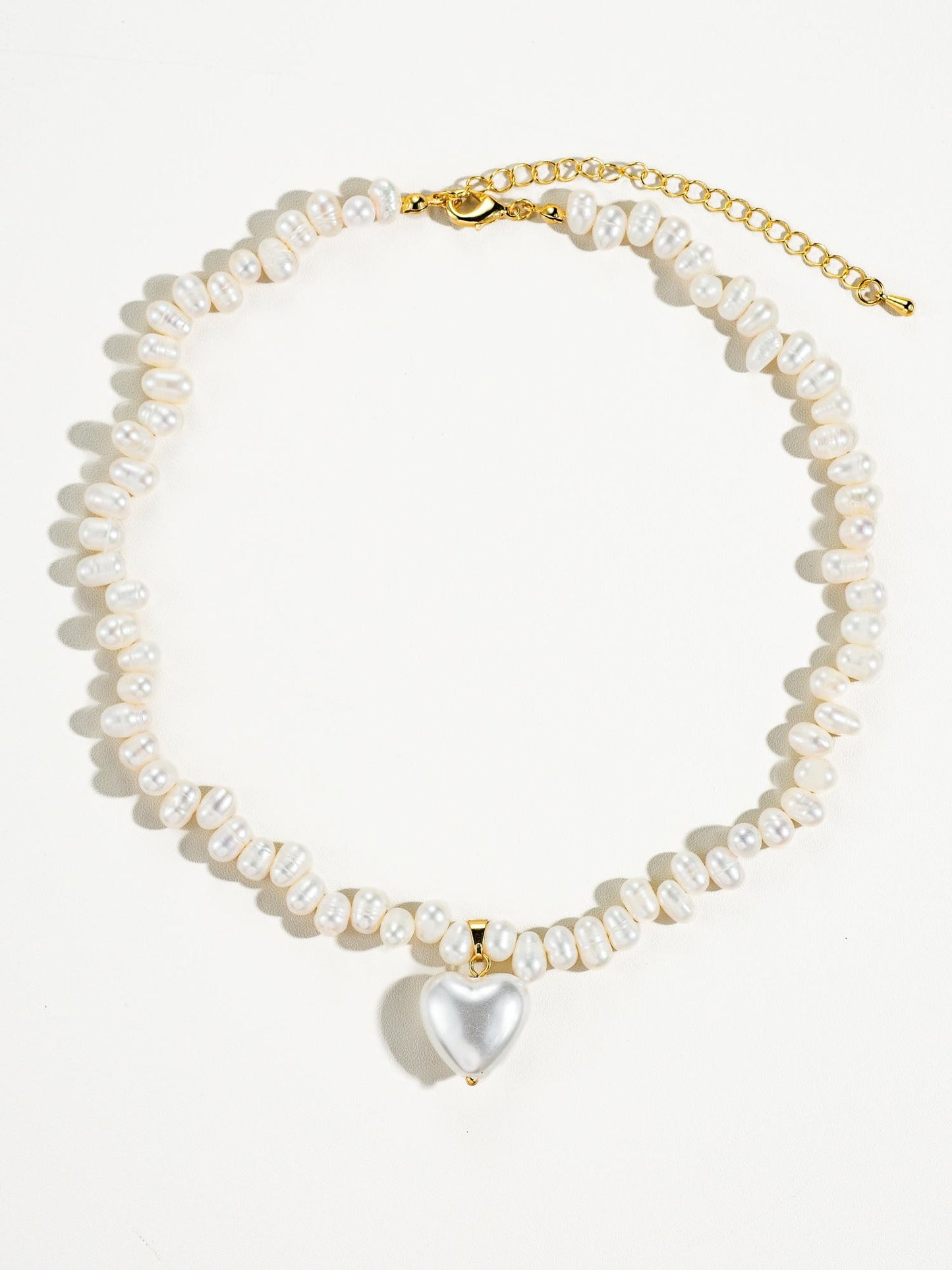 Classic Pearl Heart Choker
