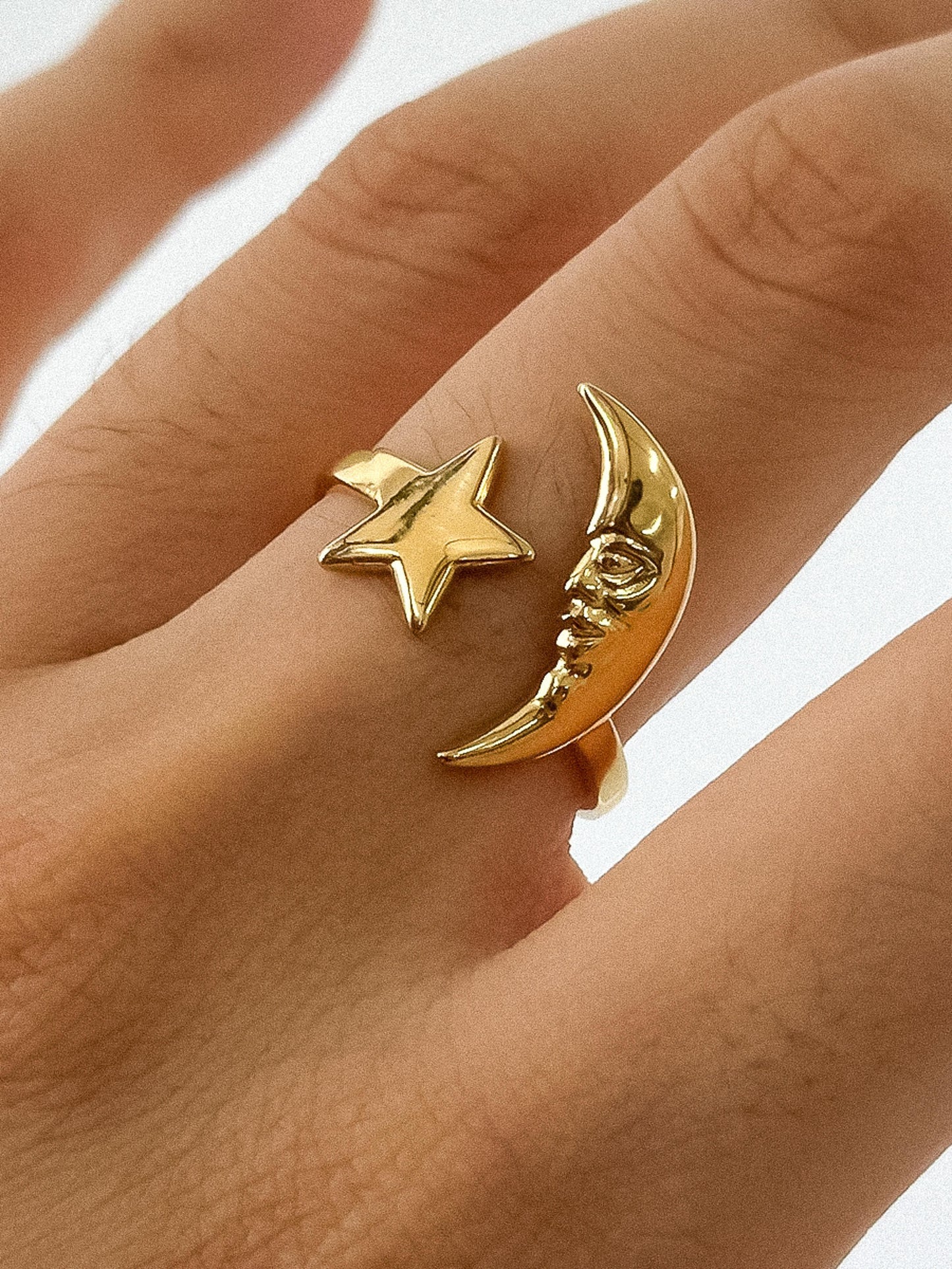 18k Gold Star and Moon Ring